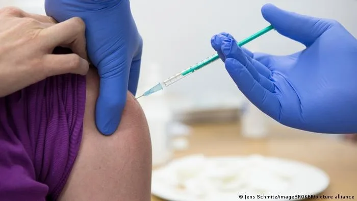 Campanie naţională de informare şi conştientizare privind vaccinarea   