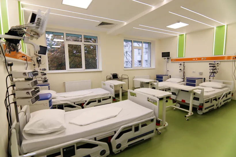 Sală de operații complet echipată, în noua Secție de Cardiologie Intervențională a Spitalului Județean Galați
