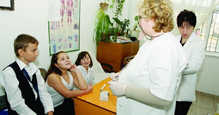 Apel de proiecte pentru dotarea cabinetelor medicale din școli