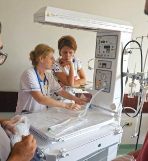 Tehnologie medicală de ultimă generație pentru bebelușii născuți prematur