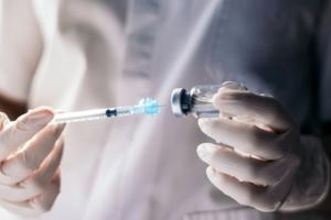 Gălățeni din zonele sinistrate, vaccinați împotriva hepatitei A și tetanosului