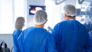 Veniturile personalului din sănătate, exceptate de la reducerea cu 10%