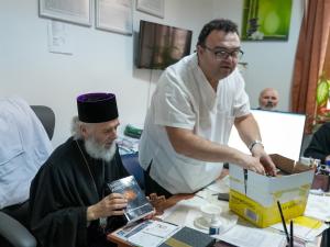 Preoți instruiți pentru sprijinirea tinerilor cu diferite adicții